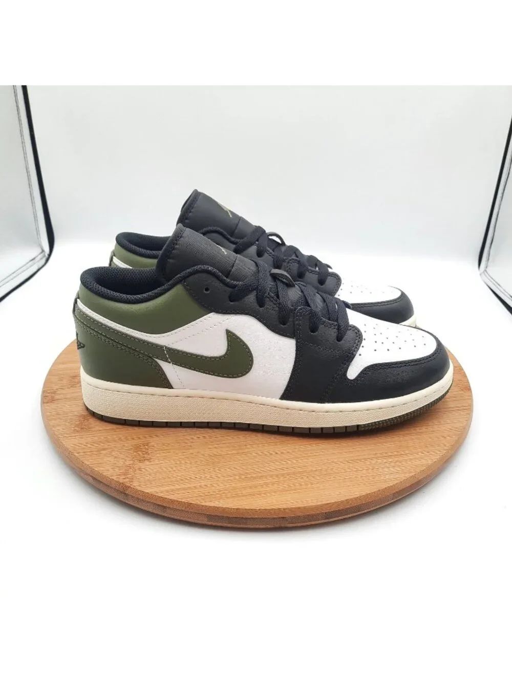 Nike Air Jordan 1 Low Womens Size 8.5 (7Y) Shoes Black Toe Olive Sneakers NEW